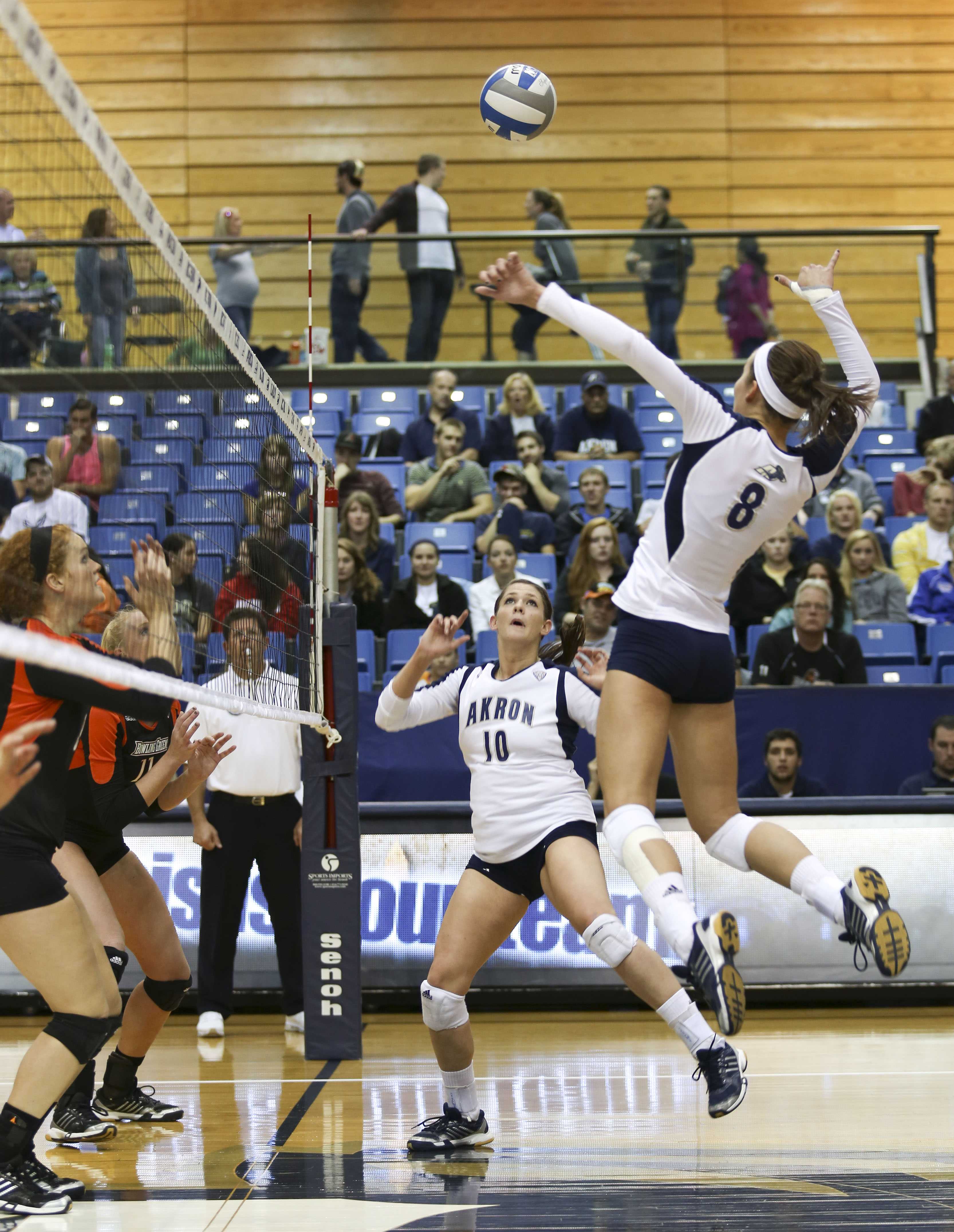 Volleyball spikes it in the face of Miami – The Buchtelite