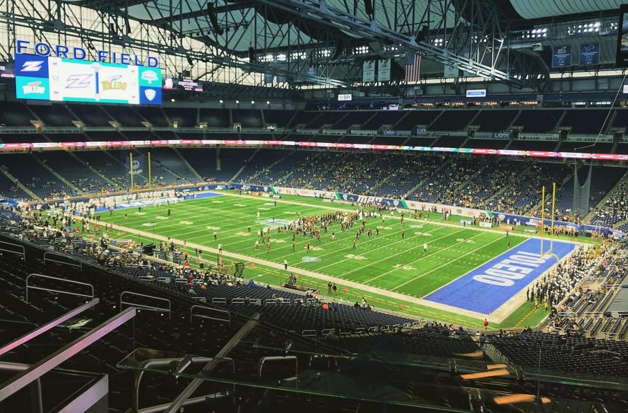 The scene at Ford Field prior to kickoff between the Akron Zips and Toledo Rockets on Saturday.