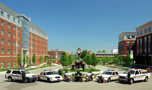 The+University+of+Akron+Police+Department+offers+a+variety+of+services%2C+both+on+and+off+campus%2C+such+as+women%E2%80%99s+self-defense+courses%2C+campus+escorts+and+assistance+with+vehicle+issues.+%28Photo+courtesy+of+The+University+of+Akron+Police+Department%29